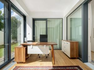 Prodej bytu 3+kk, Praha - Břevnov, Skokanská, 92 m2