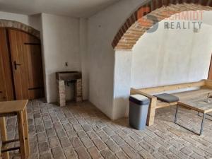 Prodej bytu 2+kk, Mikulov, Koněvova, 46 m2
