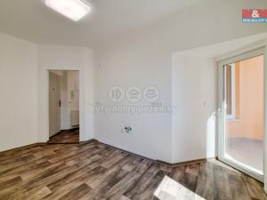Prodej bytu 4+1, Cheb, Májová, 121 m2