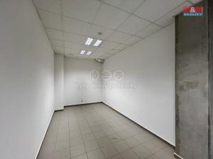 Pronájem skladu, Nupaky, Komerční, 300 m2