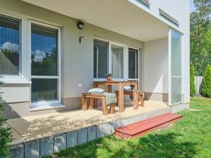Prodej bytu 2+kk, Praha - Dubeč, Dubeckého, 53 m2