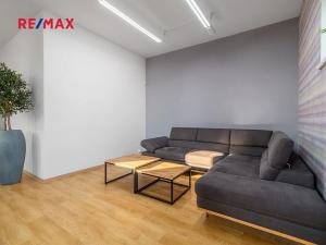 Pronájem kanceláře, Plzeň, Plaská, 65 m2