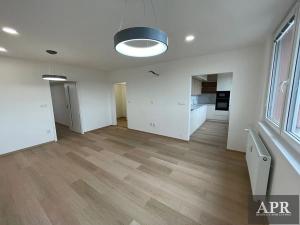 Prodej bytu 3+1, Uherský Brod, Sídl. Olšava, 72 m2