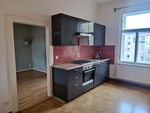 Pronájem bytu 5+1, Praha - Holešovice, Letohradská, 140 m2