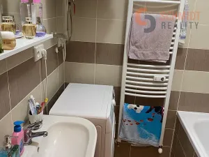 Pronájem bytu 2+kk, Hustopeče, Nádražní, 51 m2