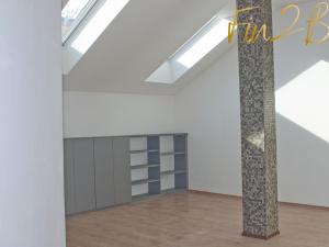 Pronájem bytu 4+kk, Praha - Nové Město, Na výtoni, 86 m2