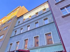 Pronájem bytu 4+kk, Praha - Nové Město, Na výtoni, 86 m2