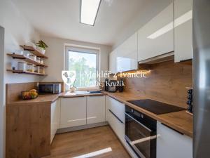Prodej bytu 3+kk, Miroslav, Husova, 64 m2