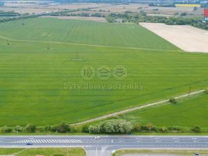 Prodej komerčního pozemku, Olomouc - Holice, 6563 m2