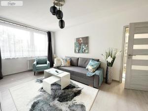 Pronájem bytu 2+kk, Praha - Stodůlky, U jezera, 42 m2