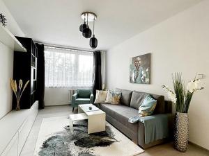 Pronájem bytu 2+kk, Praha - Stodůlky, U jezera, 42 m2