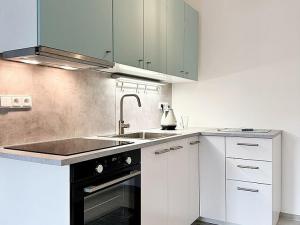 Pronájem bytu 2+kk, Praha - Stodůlky, U jezera, 42 m2