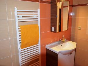 Pronájem bytu 2+kk, Jihlava, Vrchlického, 48 m2