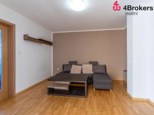Pronájem bytu 2+1, Příbram - Příbram VI-Březové Hory, Husova, 56 m2