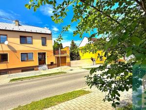 Prodej rodinného domu, Rataje, 205 m2