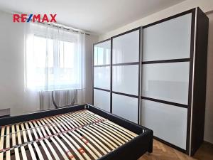 Pronájem bytu 3+kk, Praha - Nusle, U družstva Repo, 70 m2