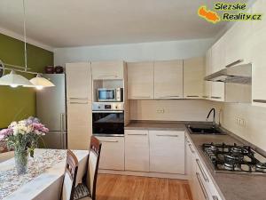 Prodej bytu 2+1, Ostrava, Abramovova, 55 m2