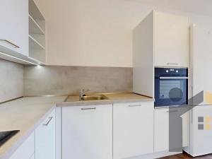 Pronájem bytu 3+kk, Praha - Třebonice, Thomasova, 58 m2