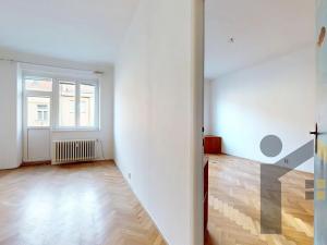 Prodej bytu 2+1, Praha - Smíchov, Moulíkova, 79 m2