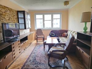 Pronájem bytu 4+1, Praha - Záběhlice, Hlavní, 78 m2
