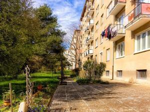 Prodej bytu 3+1, Praha - Žižkov, Pod lipami, 69 m2