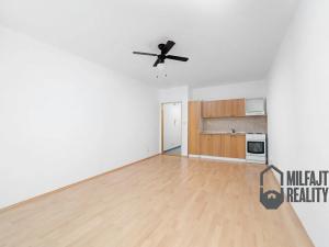 Pronájem bytu 1+kk, Liberec, Jeronýmova, 31 m2