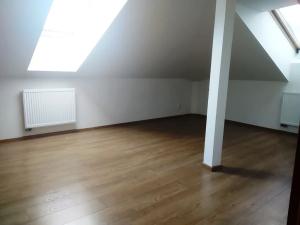 Pronájem bytu 3+kk, Praha - Smíchov, Grafická, 97 m2