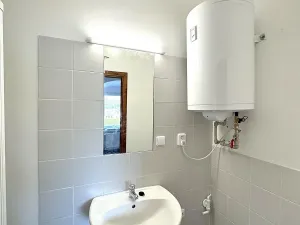 Pronájem bytu 1+kk, Načeradec, Na Podolí, 40 m2