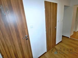 Pronájem bytu 2+1, Liberec, Školní, 52 m2
