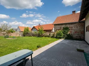 Pronájem rodinného domu, Jestřabí Lhota, 87 m2