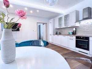 Pronájem bytu 3+kk, Praha - Košíře, Musílkova, 74 m2