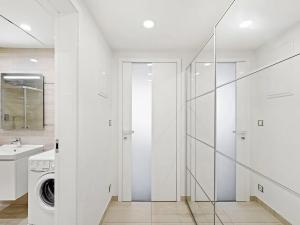 Pronájem bytu 1+kk, Praha - Žižkov, Olšanská, 34 m2