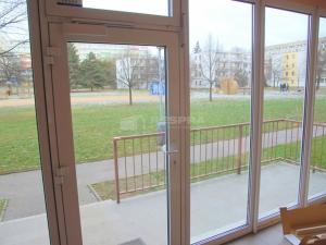 Pronájem bytu 1+kk, Praha - Prosek, Veltruská, 36 m2