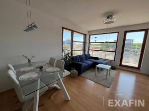 Pronájem bytu 2+kk, Praha - Vysočany, Jana Přibíka, 60 m2