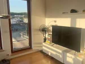 Pronájem bytu 2+kk, Praha - Vysočany, Jana Přibíka, 60 m2