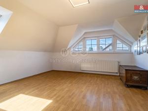 Prodej rodinného domu, Veltrusy, U Stadionu, 120 m2