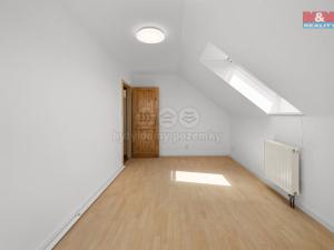 Prodej rodinného domu, Knovíz, 87 m2