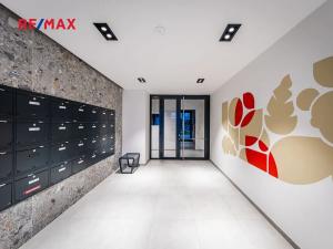 Pronájem bytu 1+kk, Praha - Strašnice, Ramonova, 34 m2