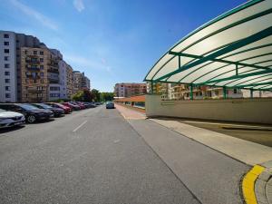 Pronájem bytu 1+kk, Praha - Horní Měcholupy, Padovská, 41 m2