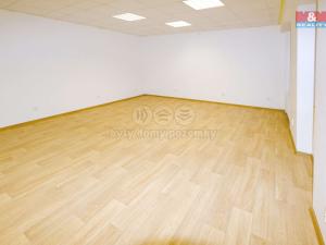 Pronájem kanceláře, Jindřichův Hradec - Jindřichův Hradec II, Kmentova, 30 m2
