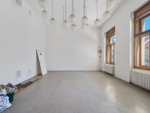 Prodej kanceláře, Hradec Králové, Tomkova, 1600 m2