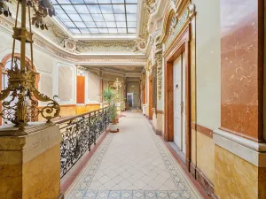 Prodej kanceláře, Hradec Králové, Tomkova, 1600 m2