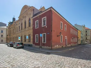 Prodej kanceláře, Hradec Králové, Tomkova, 1600 m2