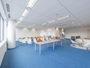 Pronájem kanceláře, Praha - Vokovice, Evropská, 650 m2