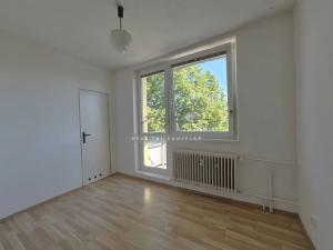 Prodej bytu 2+1, Šlapanice, 59 m2