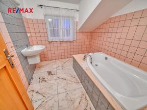 Pronájem bytu 2+kk, Poděbrady, Riegrovo náměstí, 99 m2