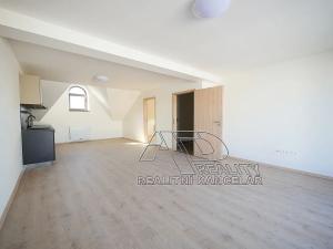 Pronájem bytu 2+kk, České Budějovice, Fráni Šrámka, 65 m2