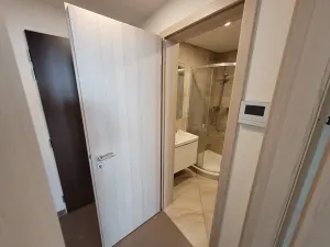 Pronájem bytu 1+kk, Praha - Vysočany, Sokolovská, 26 m2