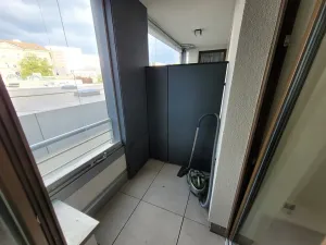 Pronájem bytu 1+kk, Praha - Vysočany, Sokolovská, 26 m2