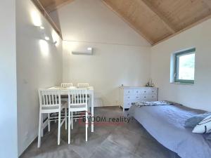 Prodej chaty, Hradec, 37 m2